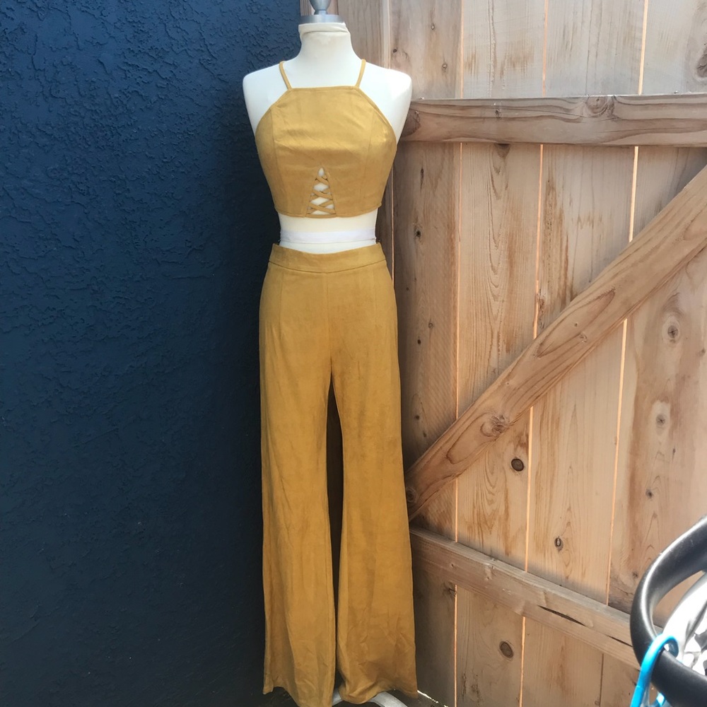 2 piece set mustard